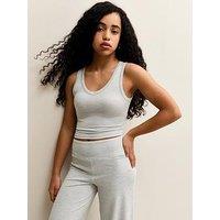 New Look 915 Stretchy V Neck Tank Top - Grey