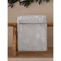 Furn Snowflakes 140X180 Throw Grey