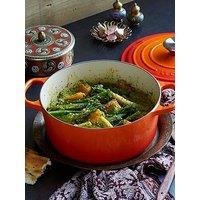 Le Creuset Signature Cast Iron Round 26 Cm Casserole In Volcanic
