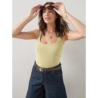 The Very Collection Clean Edge Wide Scoop Ribbed Vest - Green