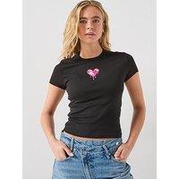 Hugo Heart Logo T-Shirt - Black