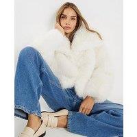 River Island Wide Collar Short Fur Jacket - Cream
