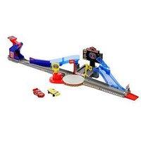 Disney Pixar Cars Piston Cup Stunting Speedway Playset With Lightning Mcqueen Toy Car