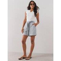 The Very Collection Scalloped Pocket Detail Shorts - Light Blue