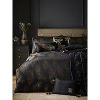 Laurence Llewelyn-Bowen Dandy Duvet Cover Set In Black/Gold
