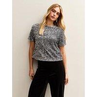 New Look Velvet Sequin T-Shirt - Silver