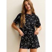 New Look Sketchy Heart Pyjama Short Sleeve And Shorts Pyjama Set - Black