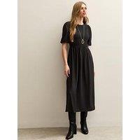 New Look Shakira Crew Neck Long Sleeve Puff Smock Midi - Black