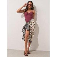 The Very Collection Palm Tree Printed Sarong - Black
