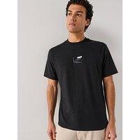 Hugo Dumeon Tortoiseshell Patch Logo Relaxed Fit T-Shirt - Black