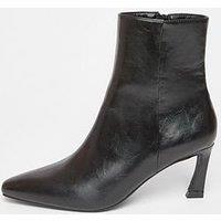 Quiz Black Flared Heel Ankle Boots