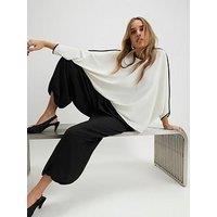 River Island Long Sleeve Tipped Batwing T-Shirt - Cream