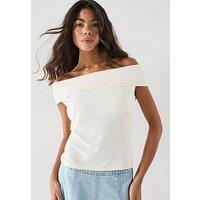 Levi'S Tori Twisted Clean Knit