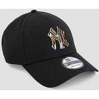 New Era Outline Camo 9Forty Cap - Black