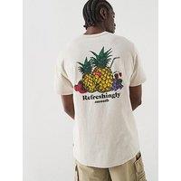 Levi'S Fruit Back Graphic Relaxed Fit T-Shirt - Beige