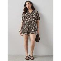 The Very Collection Curve Printed Short Co-Ord