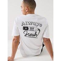 Lyle & Scott Toothpaste Graphic T-Shirt - White
