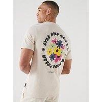 Lyle & Scott Nature Graphic T-Shirt - Beige