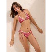Friends Like These Ditsy Trim Triangle Set - Red