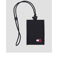 Tommy Jeans Essential Daily Ripstop Trifold Wallet With Lanyard - Black