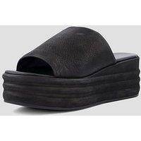 Free People Harbor Flatform Sandals - Black