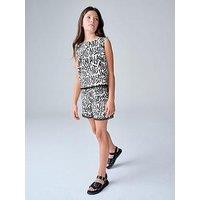 Smallsaints Girls Mono Logo Top And Short Set - White/Black