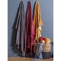 Gallery Rolled Flannel Fleece Ink 1400X1800Mm