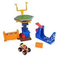 Monster Jam 1:64 Smash & Bash Crash Course Playset New