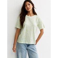 New Look Cotton Daisy Print T-Shirt - Green