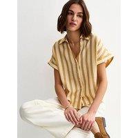 New Look Lightweight Wide Stripe Cropped Shirt - Yellow