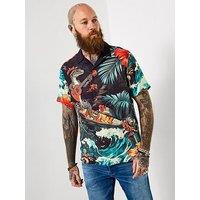 Joe Browns Lizard Surf Print Short Sleeve Shirt