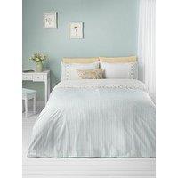 Catherine Lansfield Embroidered Daisy Duvet Set Sage