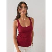 The Very Collection Scoop Neck Rib Vest - Burgundy