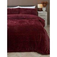 The Very Collection Ribbed Faux Fur Duvet Set