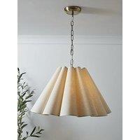 The Very Collection Scallop Pendant