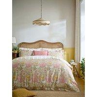 William Morris At Home Compton Quilt Set