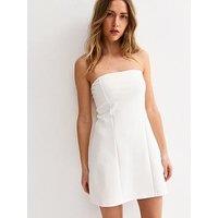 New Look Bow Back Bandeau Mini Dress - White