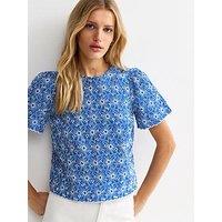 New Look Cutwork Floral Crew Neck Top - Blue