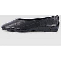 The Very Collection High Vamp Ballerina - Black