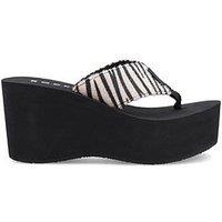 Rocket Dog Crush Simba Wedge Sandal -Camel