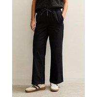 New Look Petite Pull On Wide Leg Jeans - Black