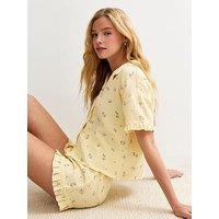 New Look Crinkled Cotton Floral Shirt And Shorts Pyjama Set - Yellow