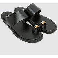 Schuh Thyme Metal Toe Loop Mule Sandal - Black
