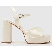 Schuh Sabina Platform Sandal - White