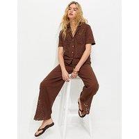 New Look Lightweight Cutwork Scallop Hem Co Ord Shirt - Brown