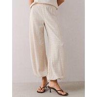 The Very Collection Textured Balloon Trousers - Cream