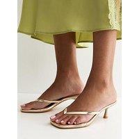 New Look Faux Leather Toe Post Mule Sandals - Gold