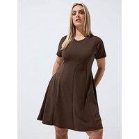 Yours Curve Skater Pleat Dress - Brown