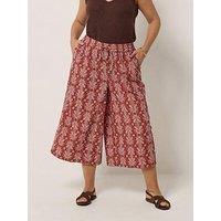 Yours Curve Textured Woven Short