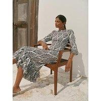 Mint Velvet Leaf Print Ruffle Midi Dress - Navy